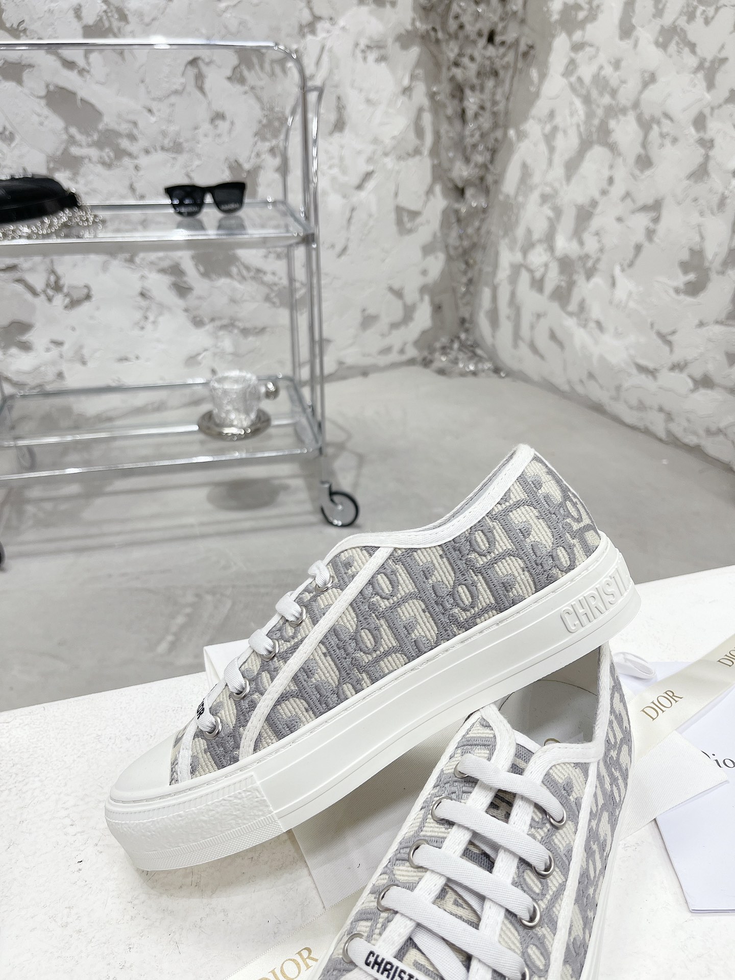 Women's high heels